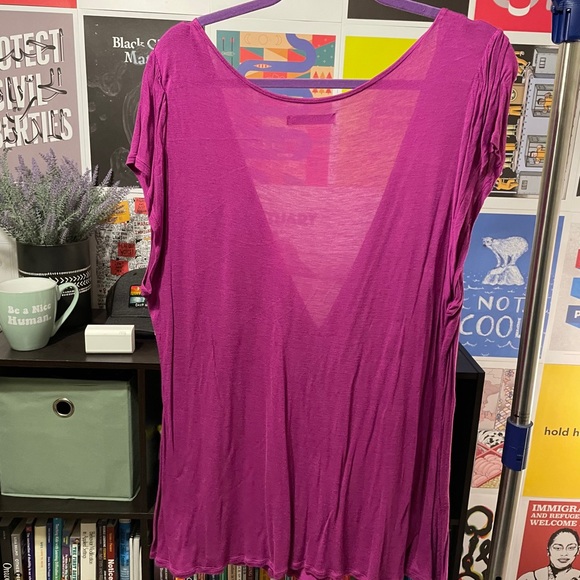 Pink flowy top - Picture 2 of 3